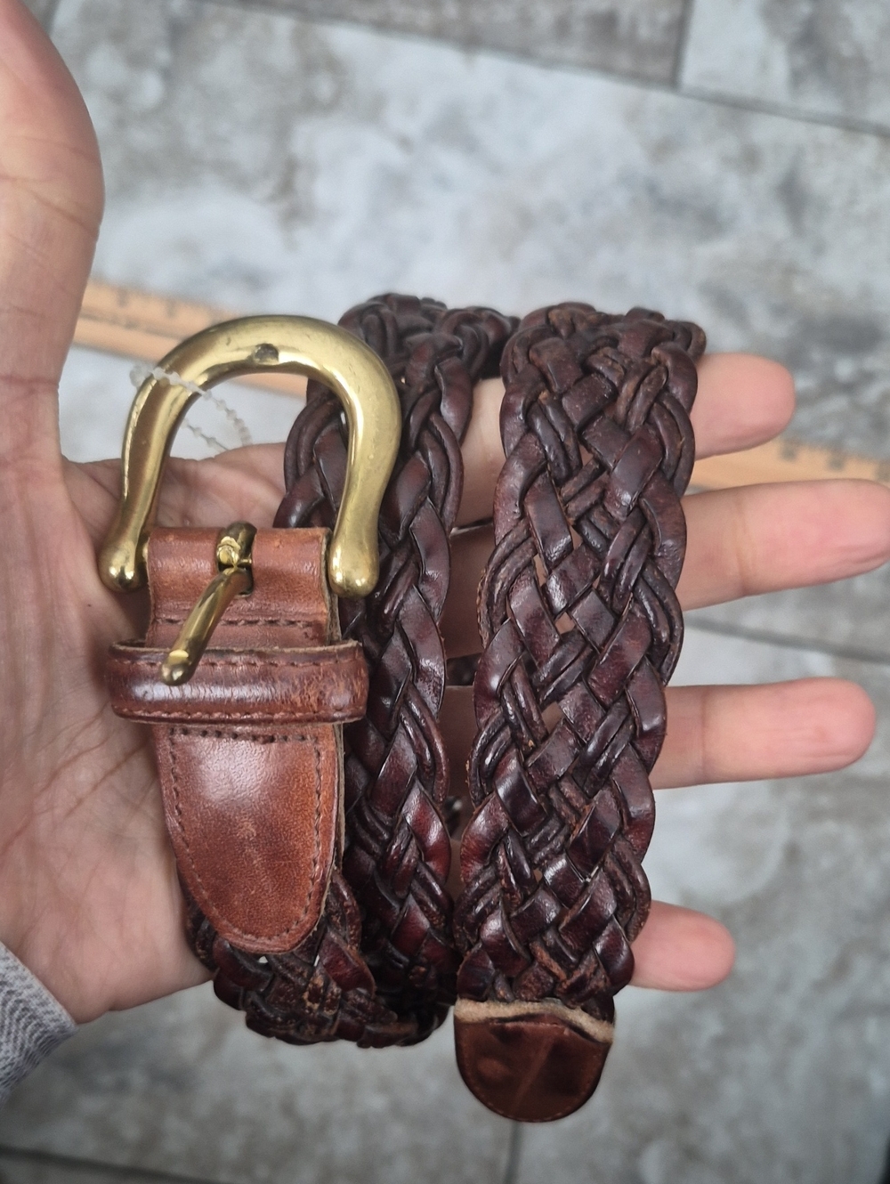 COACH REAL LEATHER BRAIDED BRASS HARDWARE BELT EUC SZ MEDIUM